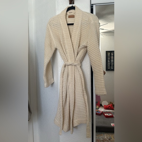 Happy Place Robe - Picture 4 of 6